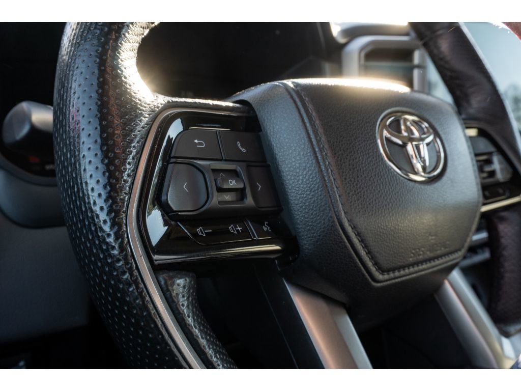 Used 2024 Toyota Sequoia Limited image 29