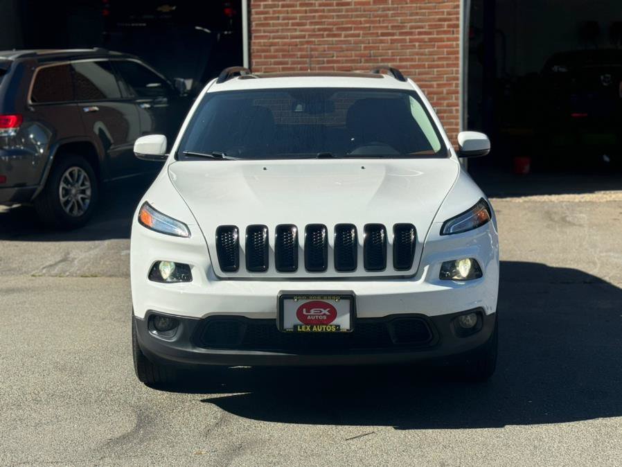 Used 2018 Jeep Cherokee Limited w/ High Altitude Package AWD/4WD image 2