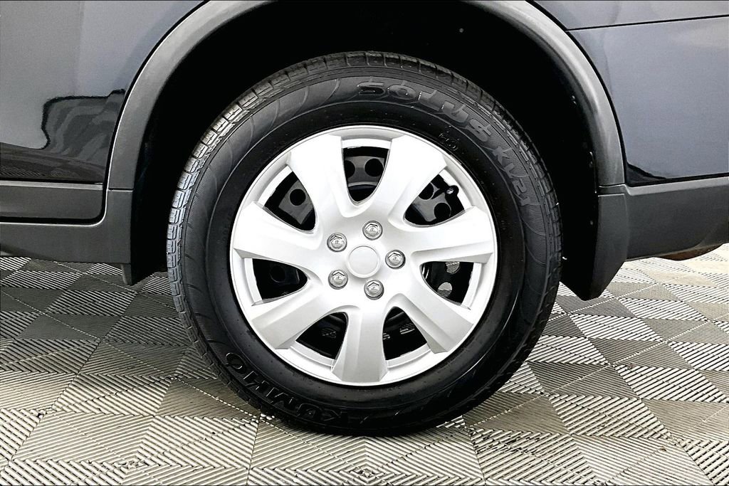 Used 2018 Nissan Rogue S image 8