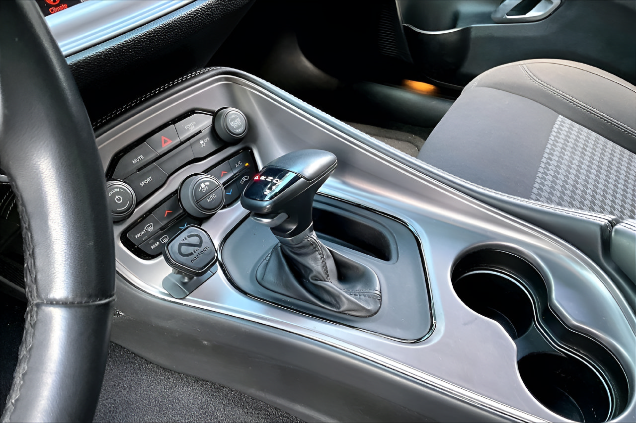 Used 2023 Dodge Challenger SXT RWD image 15