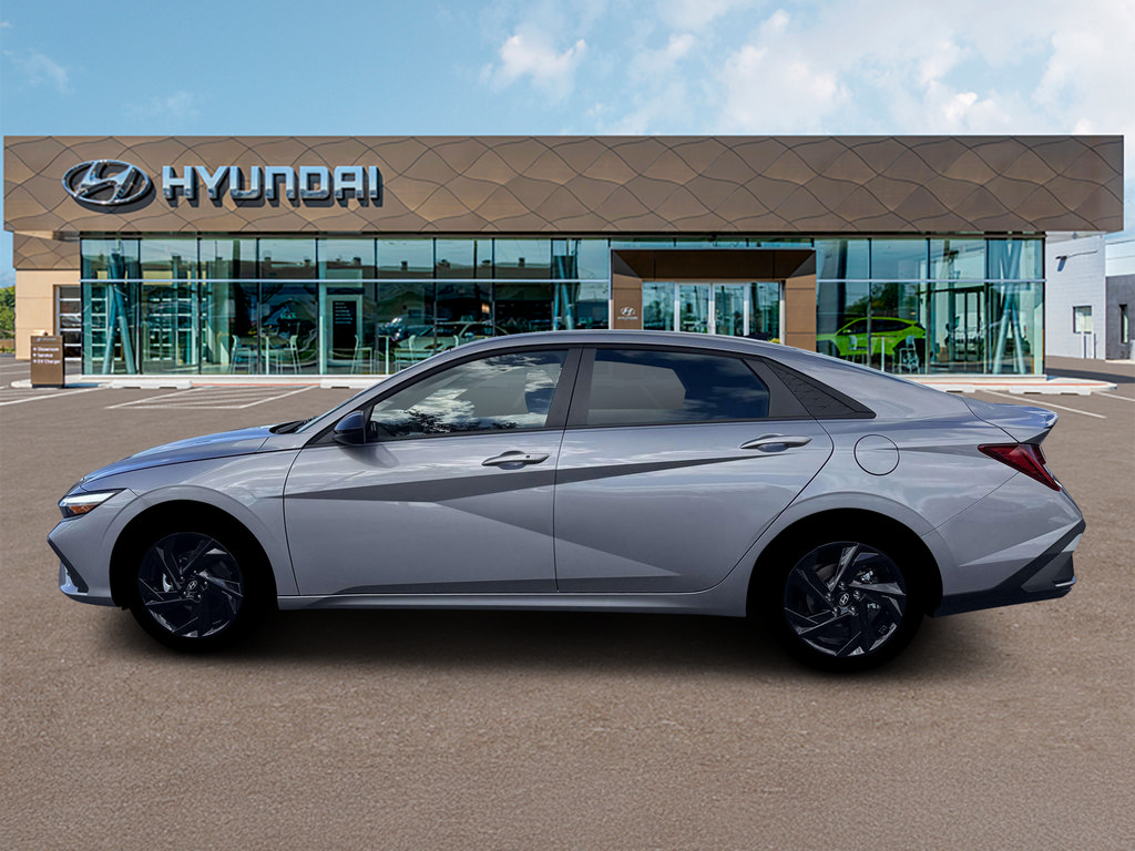 New 2026 Hyundai Elantra SEL FWD image 3