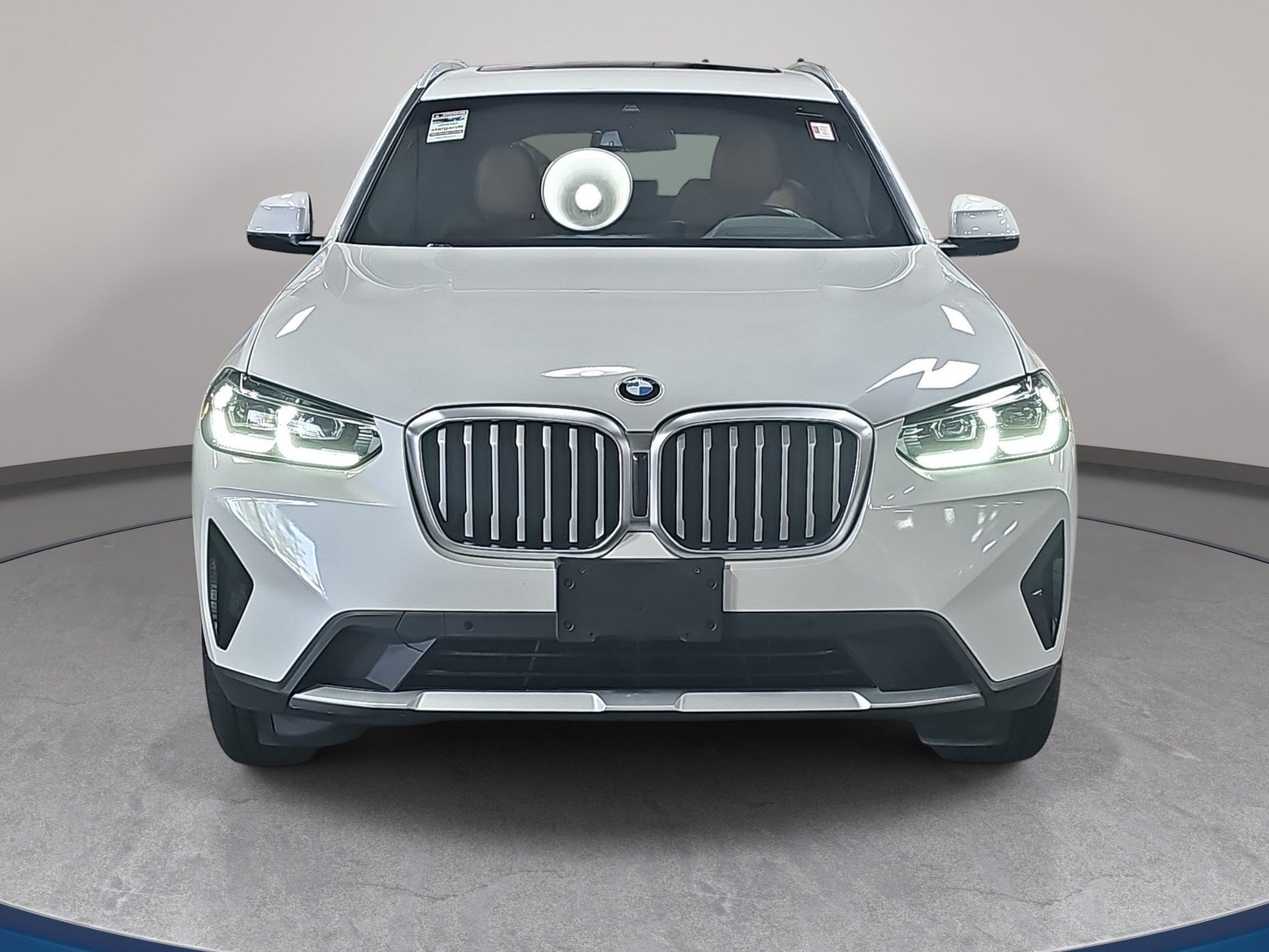 Certified 2024 BMW X3 xDrive30i w/ Premium Package AWD/4WD image 2