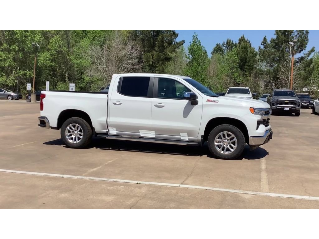 New 2026 Chevrolet Silverado 1500 LT w/ Z71 Off-Road Package image 2
