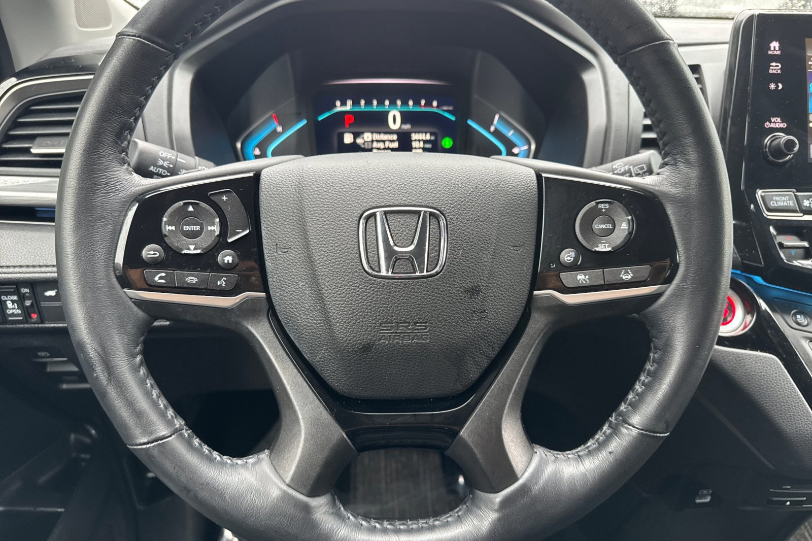 Used 2024 Honda Odyssey Elite image 23