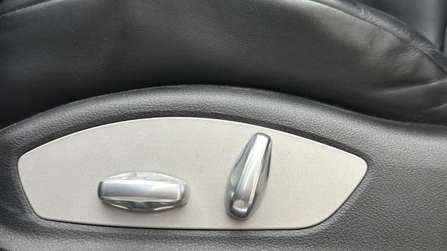 Used 2018 Porsche Macan GTS image 33