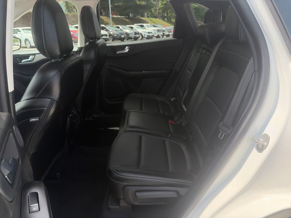 Used 2022 Ford Escape SEL w/ Technology Package FWD image 24