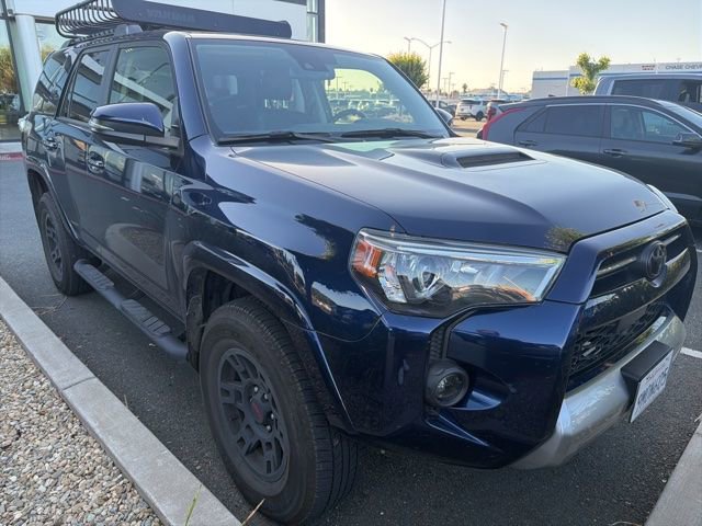 Used 2024 Toyota 4Runner TRD Off-Road Premium w/ Moonroof Package AWD/4WD image 5
