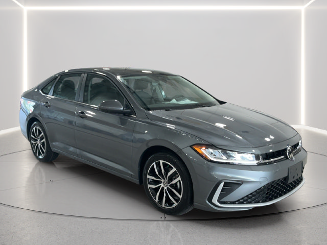 New 2027 Volkswagen Jetta SE FWD image 8