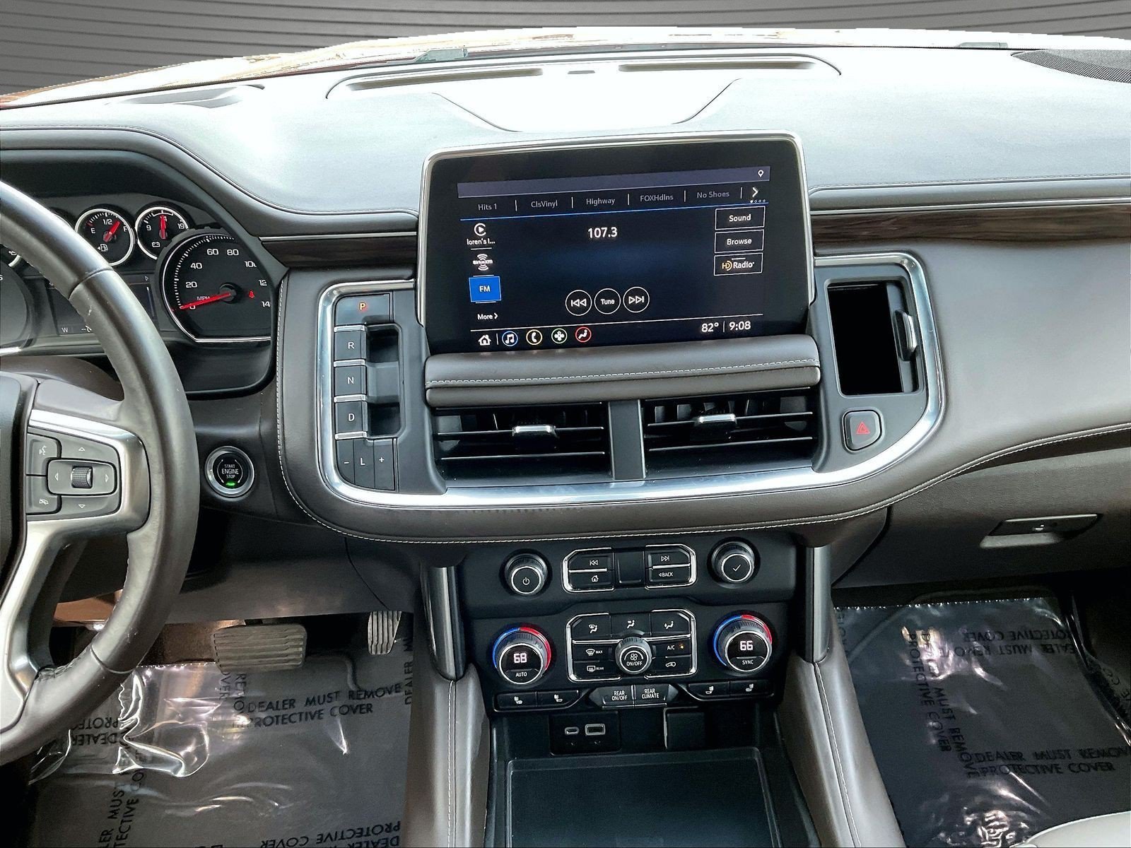Used 2021 Chevrolet Tahoe Z71 AWD/4WD image 11