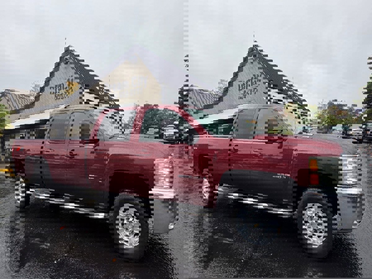 Used 2008 Chevrolet Silverado 2500 LTZ w/ Sun And Navigation Package image 4