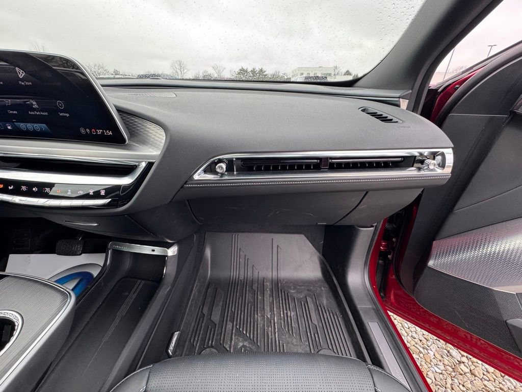 Certified 2024 Cadillac Lyriq Luxury w/ LPO, Floor Liner Package image 30