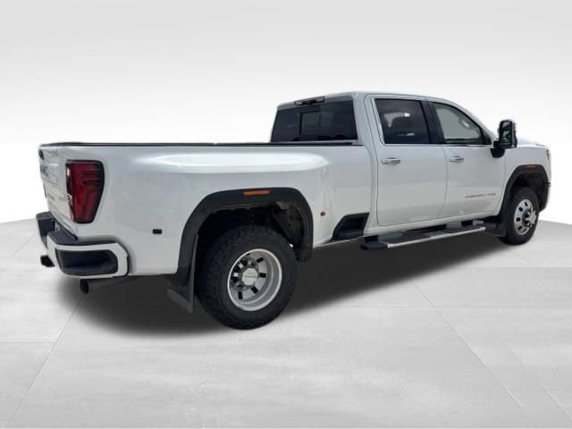 Used 2024 GMC Sierra 3500 Denali w/ Denali Reserve Package AWD/4WD image 5
