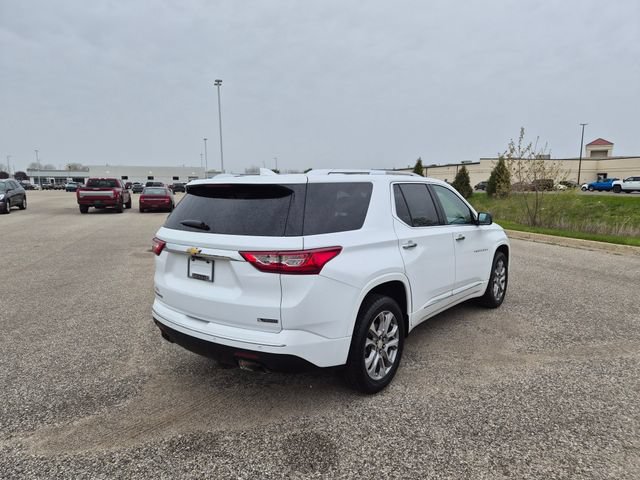 Used 2018 Chevrolet Traverse Premier w/ Driver Confidence II Package FWD image 6