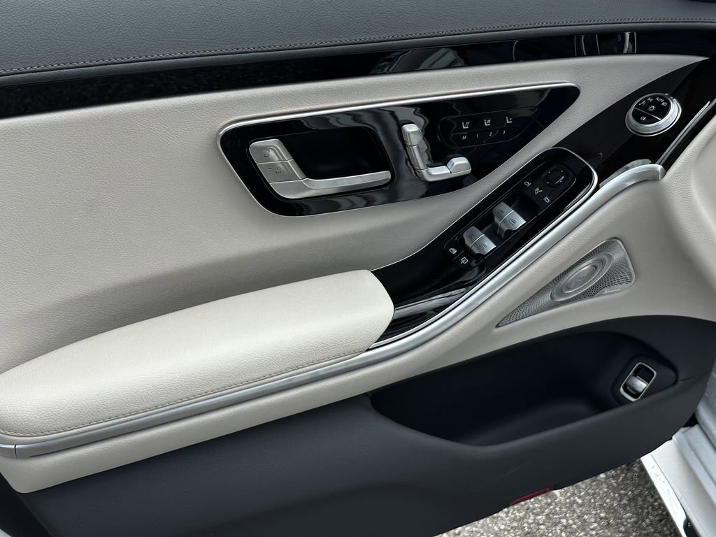 New 2026 Mercedes-Benz S 500 4MATIC image 11