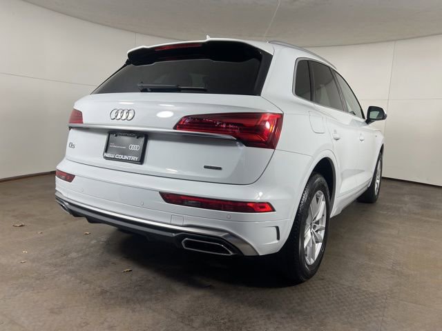 Certified 2023 Audi Q5 2.0T Premium w/ Convenience Package AWD/4WD image 7