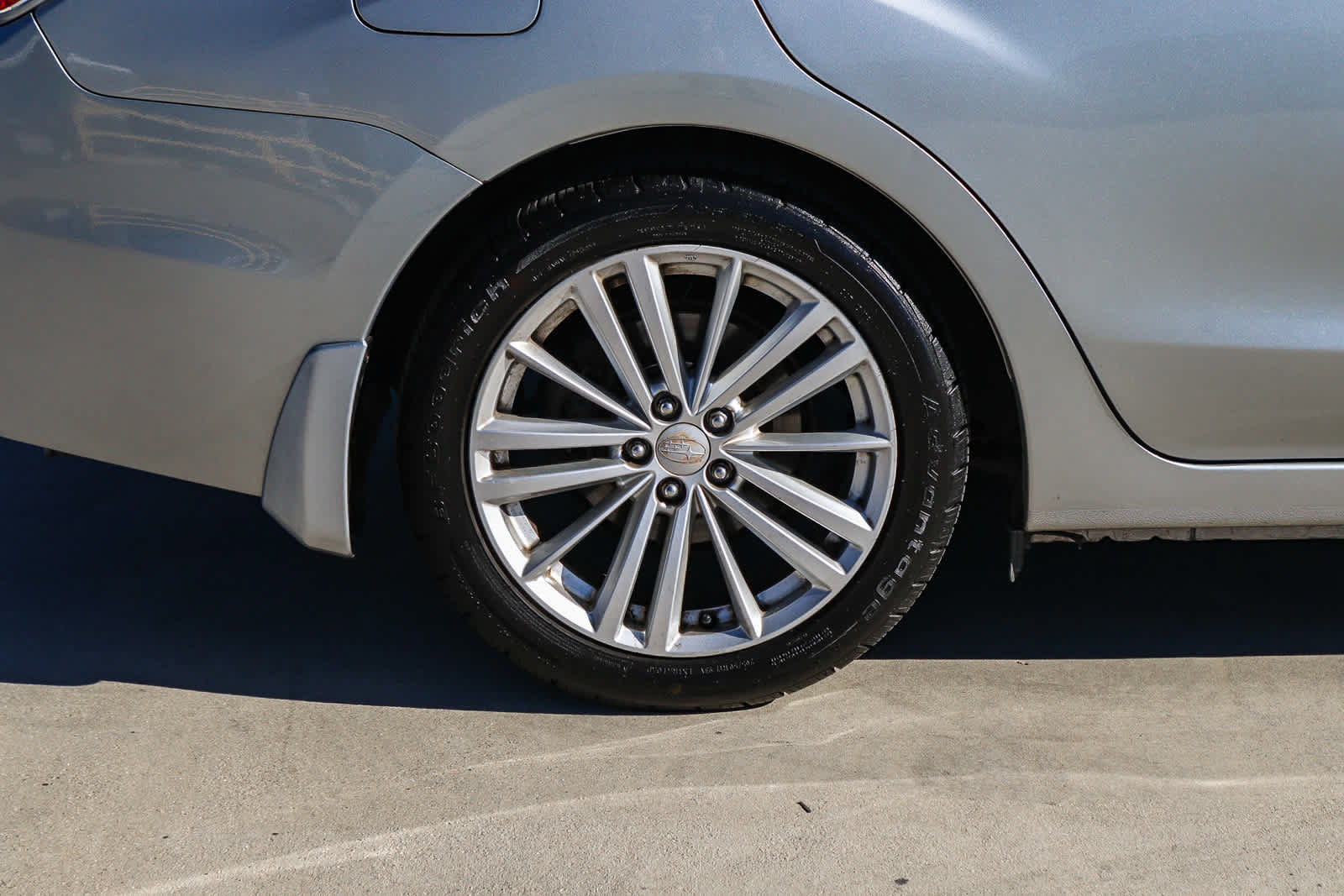 Used 2012 Subaru Impreza 2.0i Premium AWD/4WD image 10