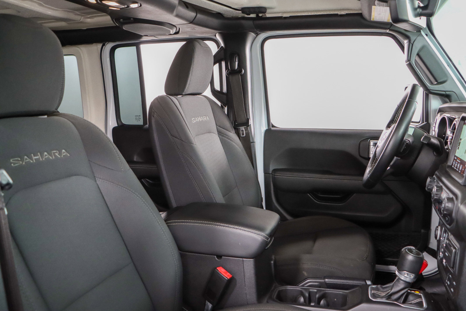 Used 2021 Jeep Wrangler Unlimited Sahara image 26