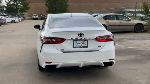Used 2023 Toyota Camry SE w/ Convenience Package FWD image 7