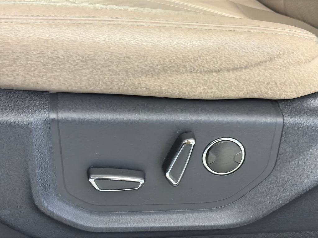 Used 2024 Ford Expedition Max Limited AWD/4WD image 27