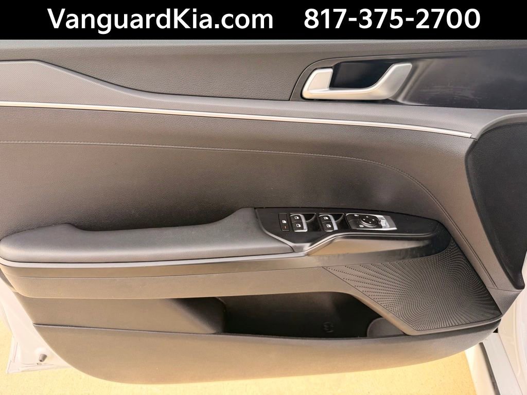 Used 2023 Kia K5 GT-Line image 18