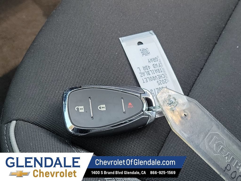 Certified 2025 Chevrolet TrailBlazer LT FWD image 34