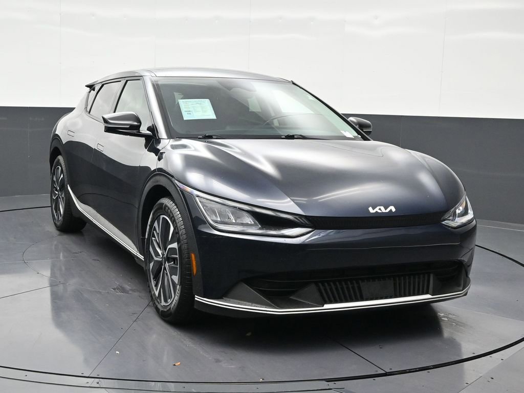 Used 2022 Kia EV6 Light image 8