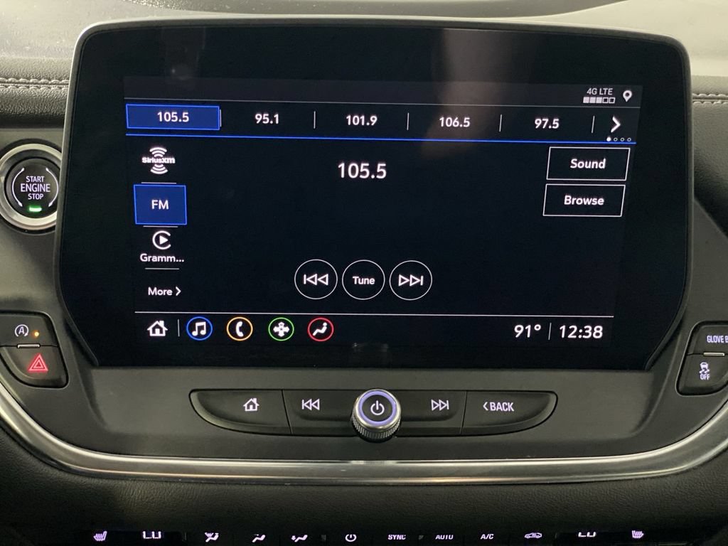 Used 2025 Chevrolet Blazer LT FWD image 18