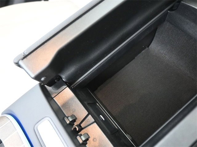 New 2026 Mercedes-Benz E 350 4MATIC Sedan image 4