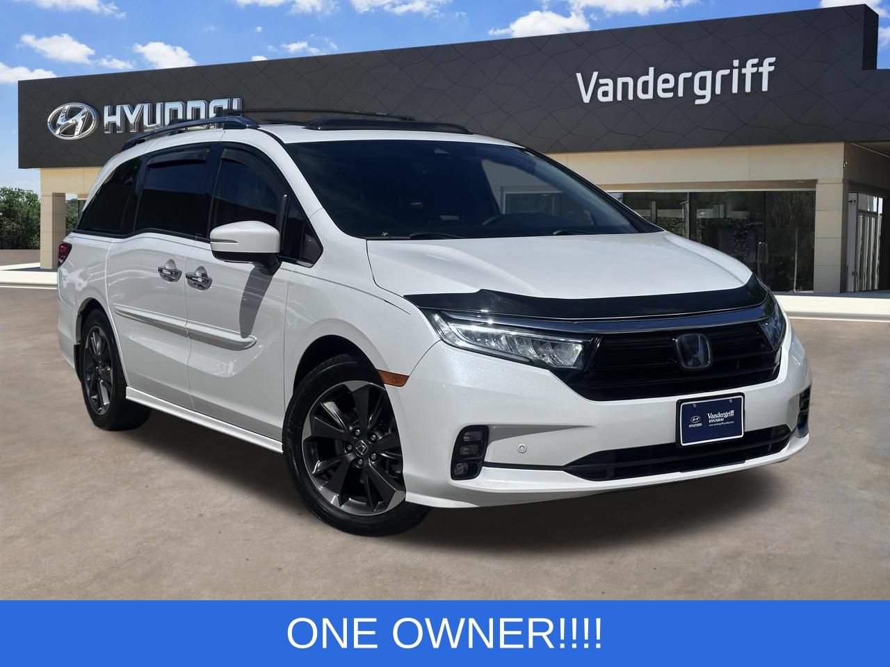 Used 2022 Honda Odyssey Elite image 1