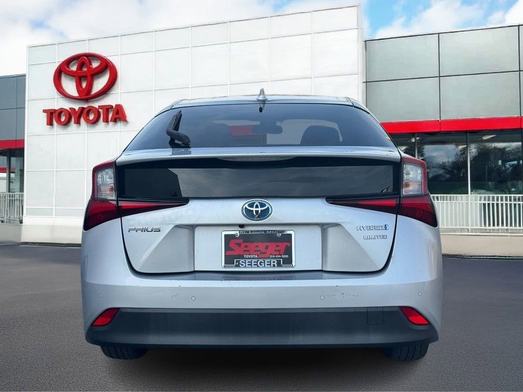 Used 2021 Toyota Prius Limited image 5