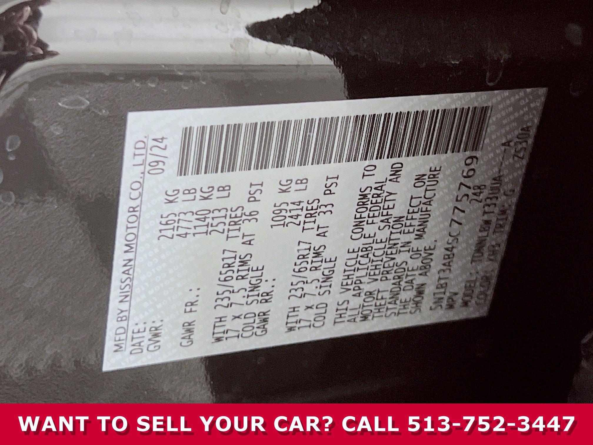 Used 2025 Nissan Rogue S image 33