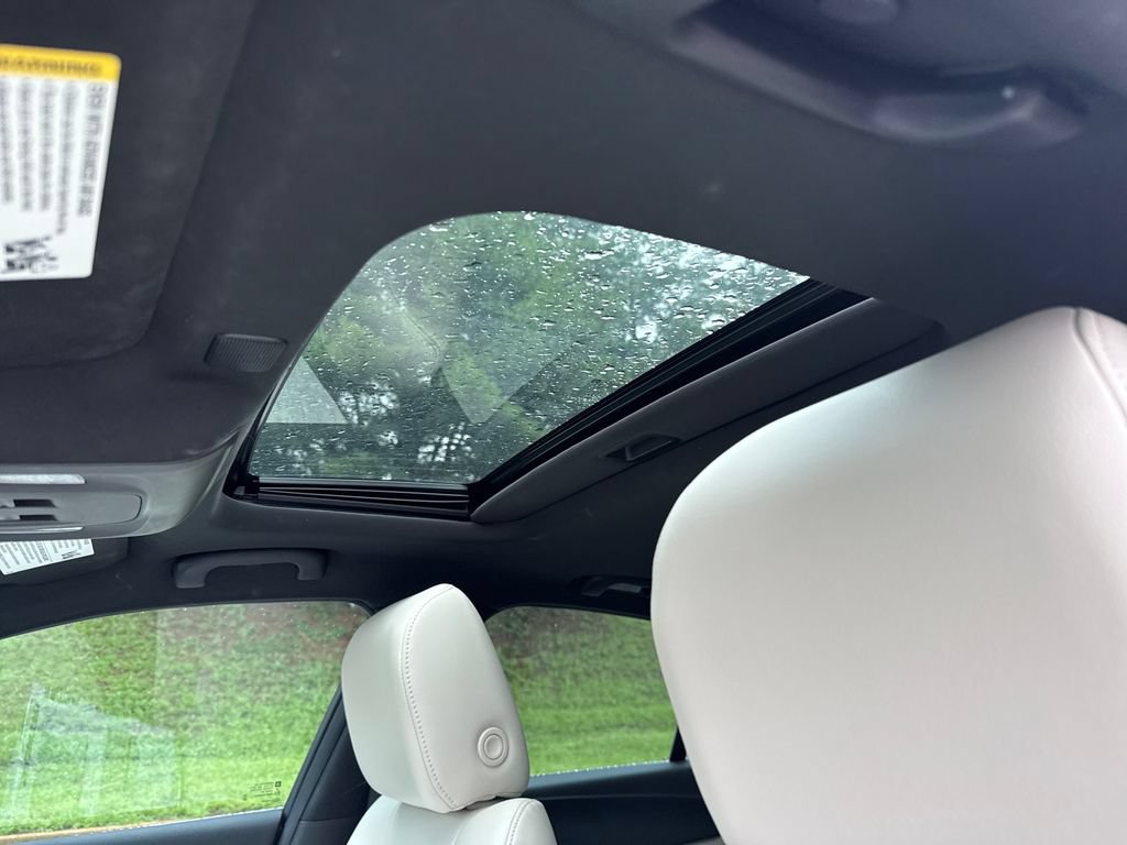 Used 2022 Cadillac CT4 Luxury w/ Sun And Sound Package RWD image 23