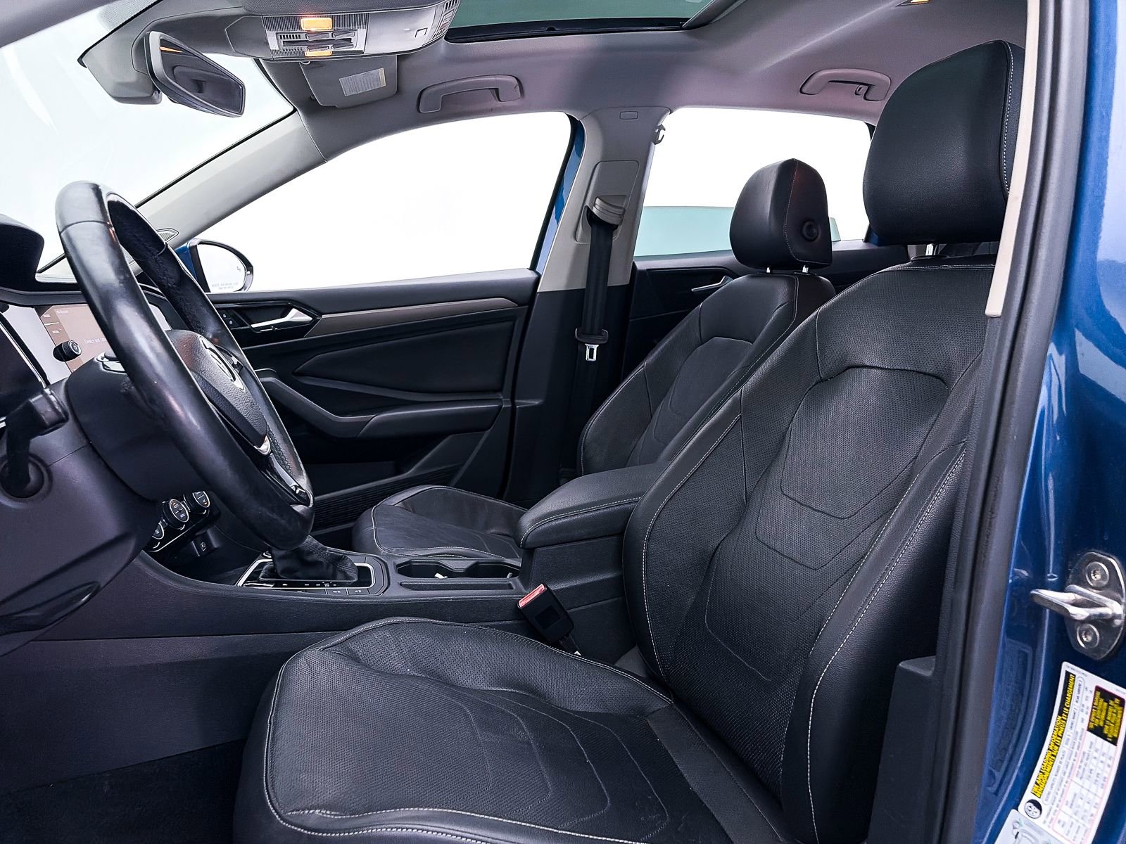 Used 2019 Volkswagen Jetta SEL Premium FWD image 18
