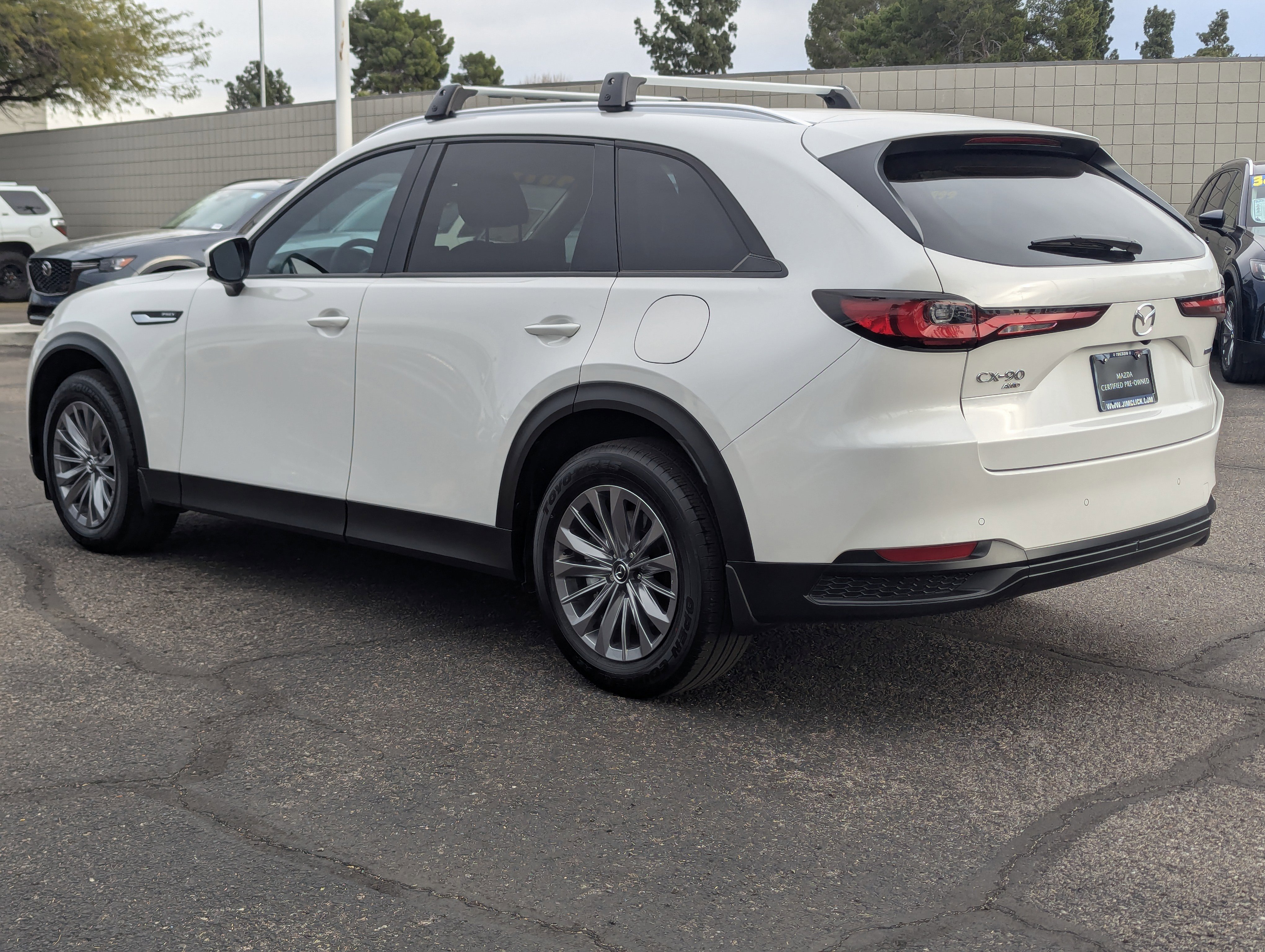 Certified 2025 MAZDA CX-90 Plug-In Hybrid w/ Preferred image 4