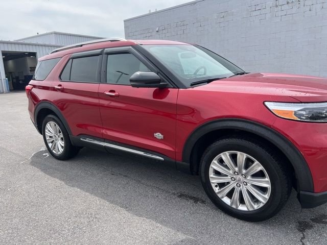 Used 2023 Ford Explorer King Ranch image 6