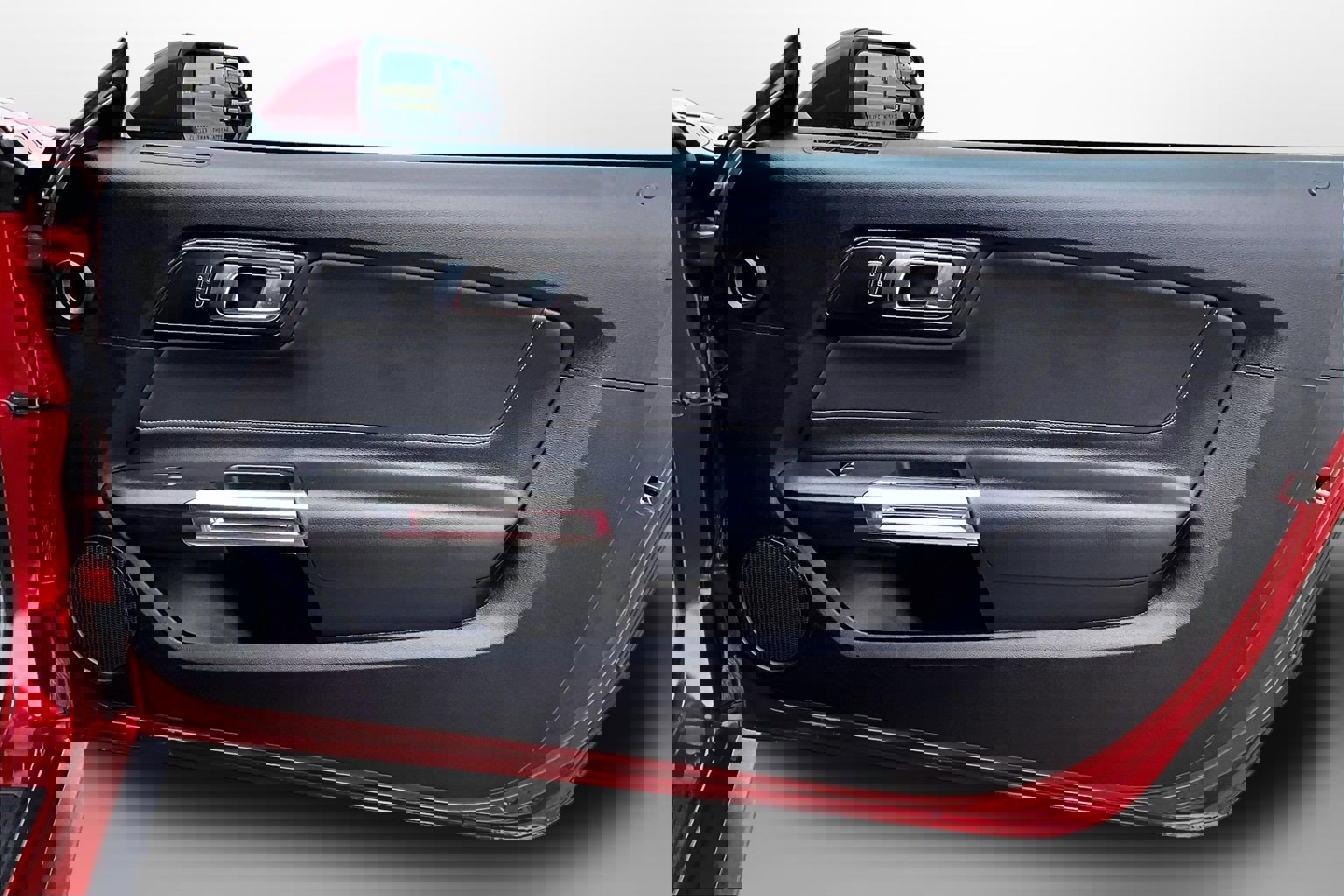 Used 2019 Ford Mustang EcoBoost image 23