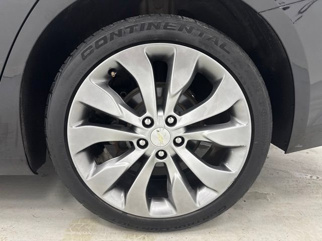 Used 2016 Chevrolet Malibu Premier FWD image 35