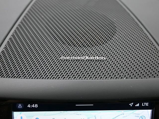 Used 2023 Volvo XC60 B6 Ultimate w/ Protection Package Premier image 31