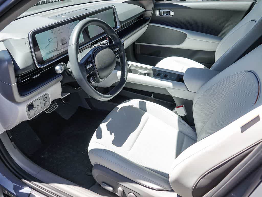 Used 2023 Hyundai Ioniq 6 Limited RWD image 16