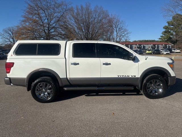 Used 2019 Nissan Titan Platinum Reserve image 6