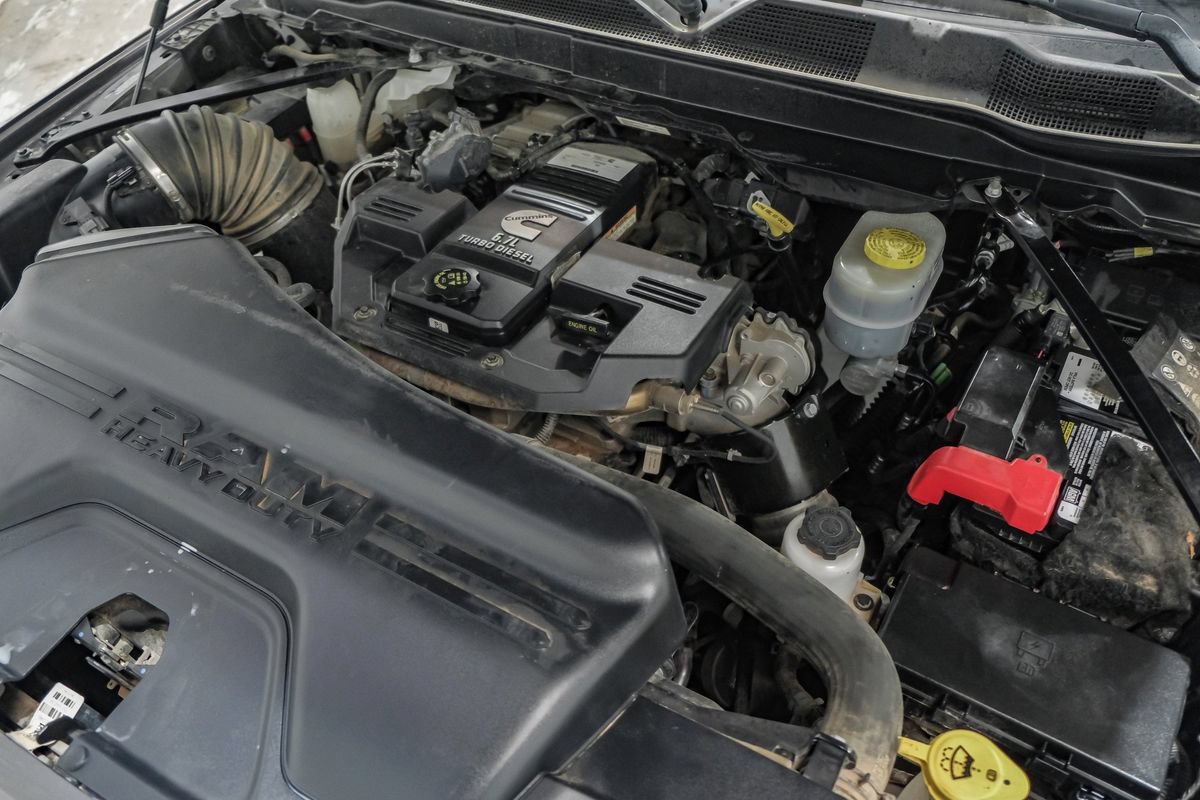 Used 2022 RAM 3500 Limited AWD/4WD image 57