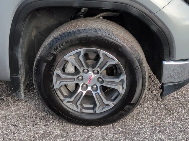 Used 2026 GMC Sierra 1500 SLT RWD image 10