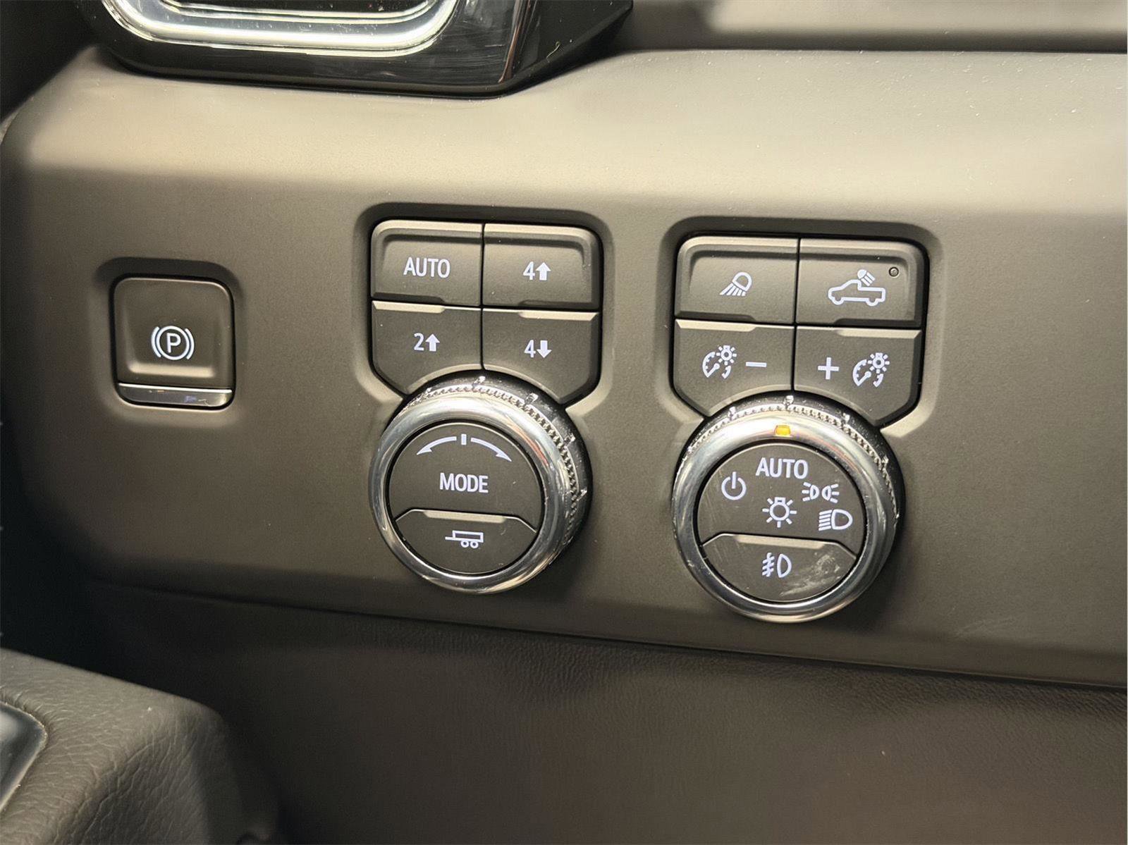 Certified 2023 GMC Sierra 1500 Denali w/ Denali Reserve Package AWD/4WD image 45