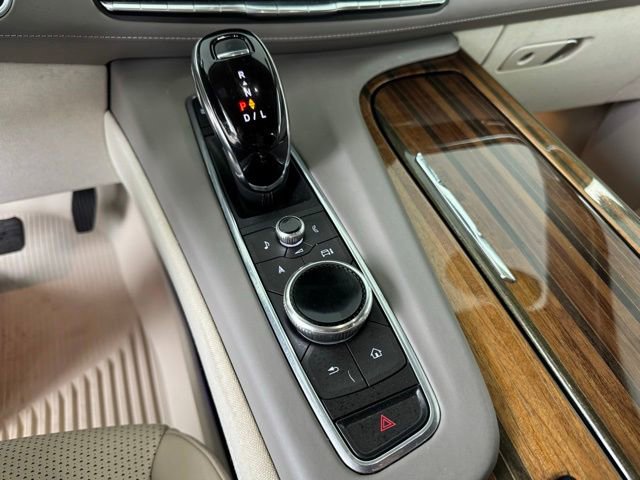 Used 2022 Cadillac Escalade Sport Platinum w/ Heavy-Duty Trailer Package image 34