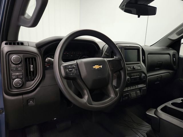 Used 2024 Chevrolet Silverado 1500 Custom AWD/4WD image 17