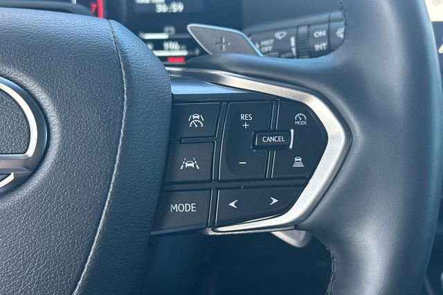 Used 2024 Lexus GX 550 w/ Accessory Package (31) AWD/4WD image 28