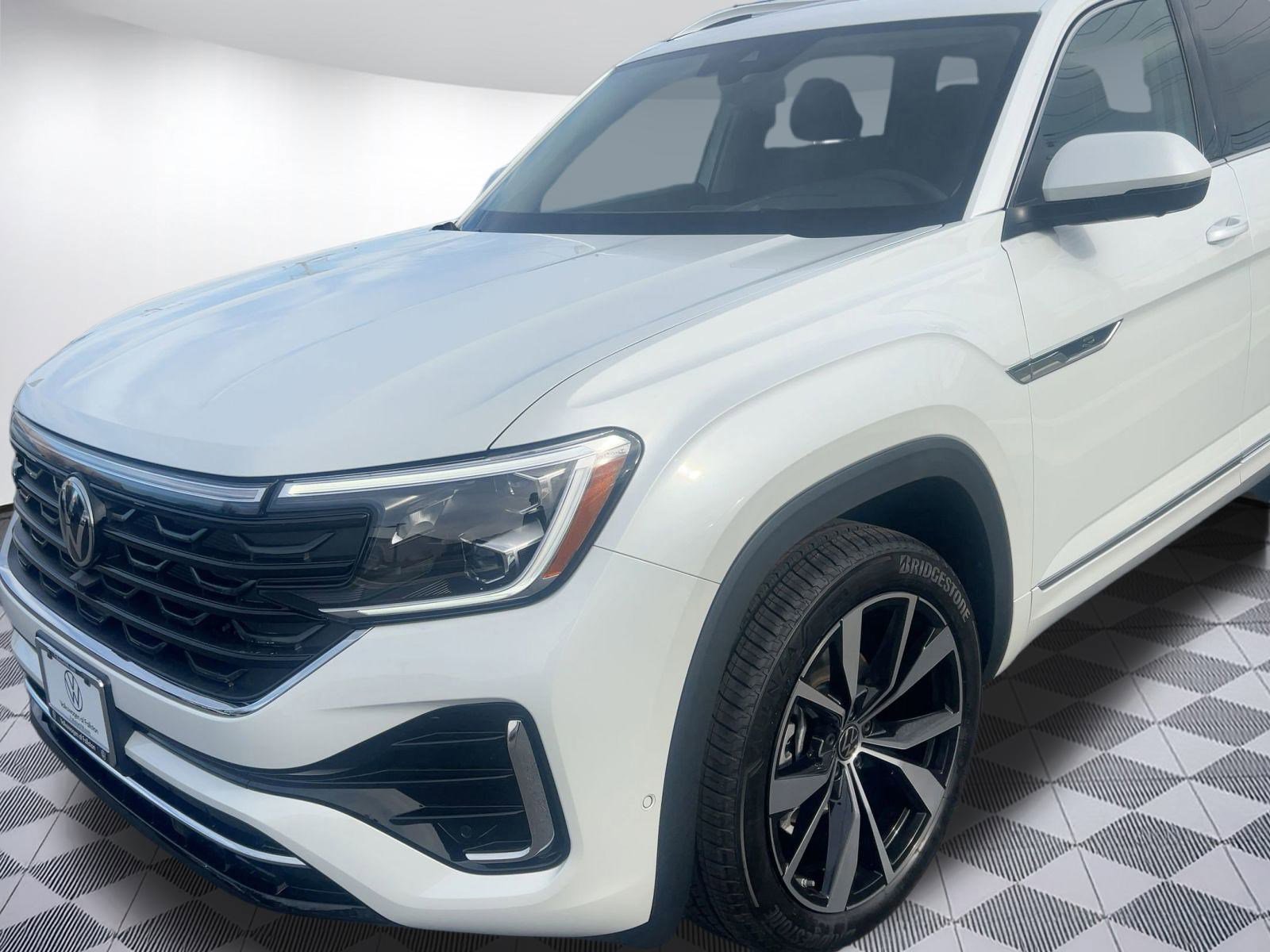 New 2026 Volkswagen Atlas SEL Premium R-Line image 21