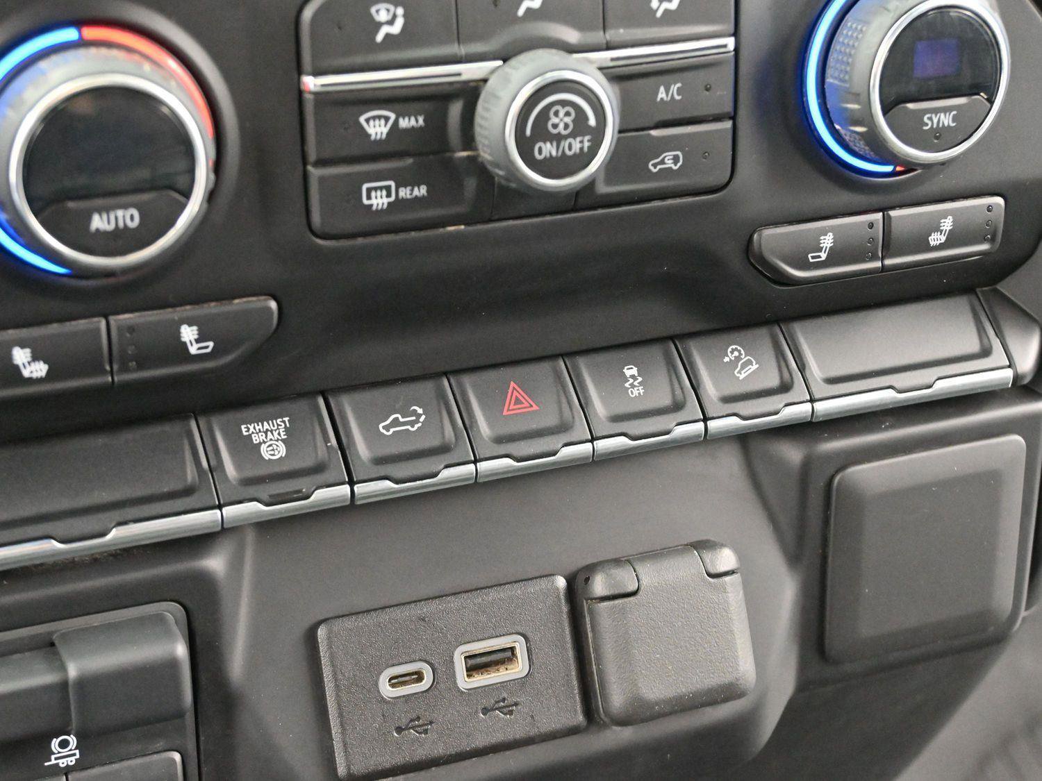 Used 2023 Chevrolet Silverado 2500 LT w/ Convenience Package image 24