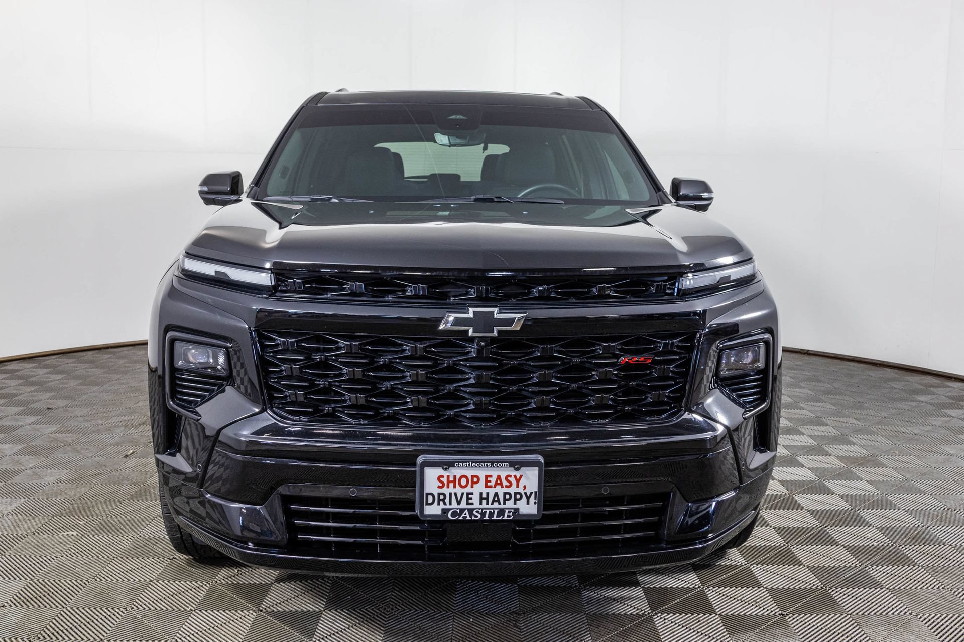 Used 2024 Chevrolet Traverse RS FWD image 19