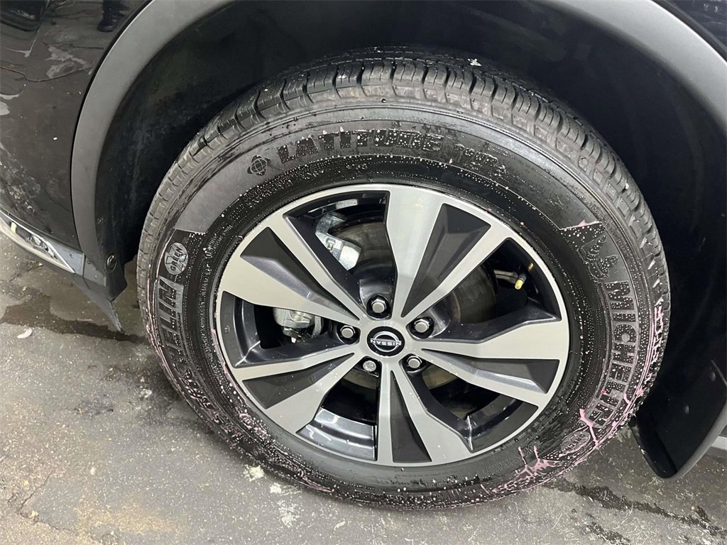 Used 2024 Nissan Murano SV image 10